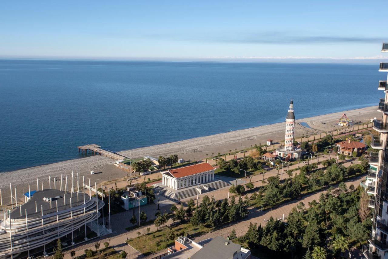 Blue Star Batumi Lejlighedshotel Eksteriør billede