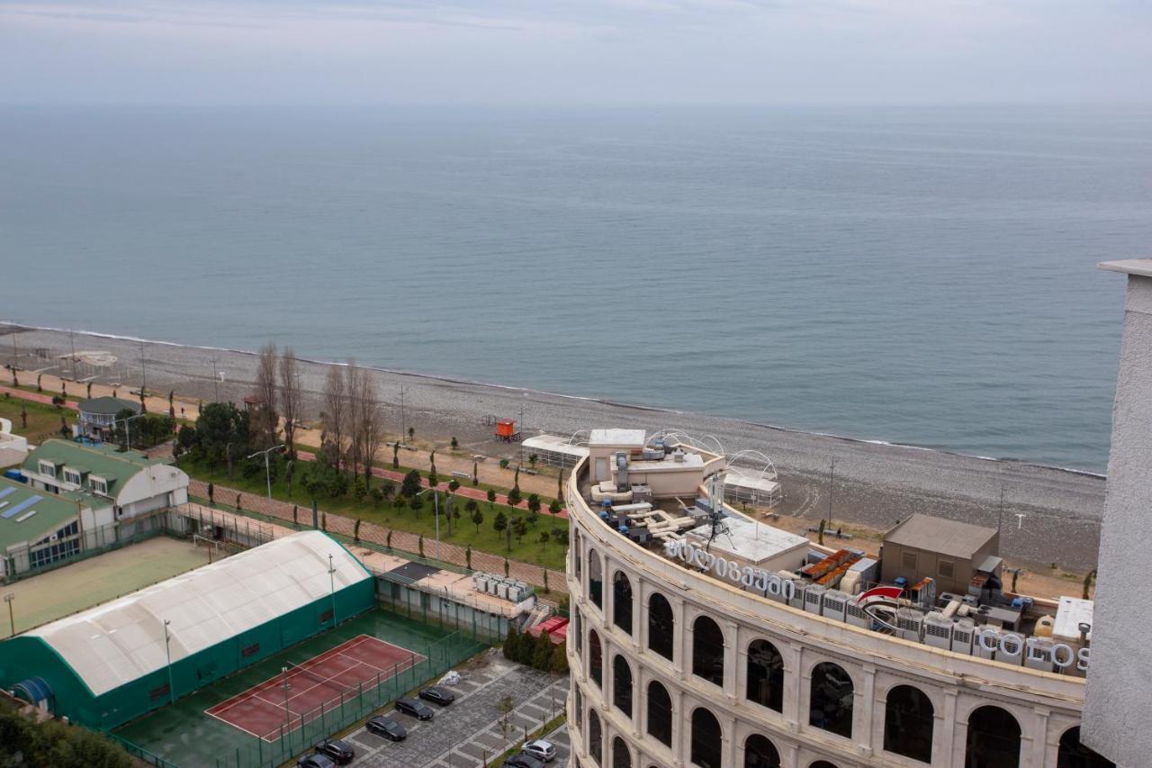 Blue Star Batumi Lejlighedshotel Eksteriør billede