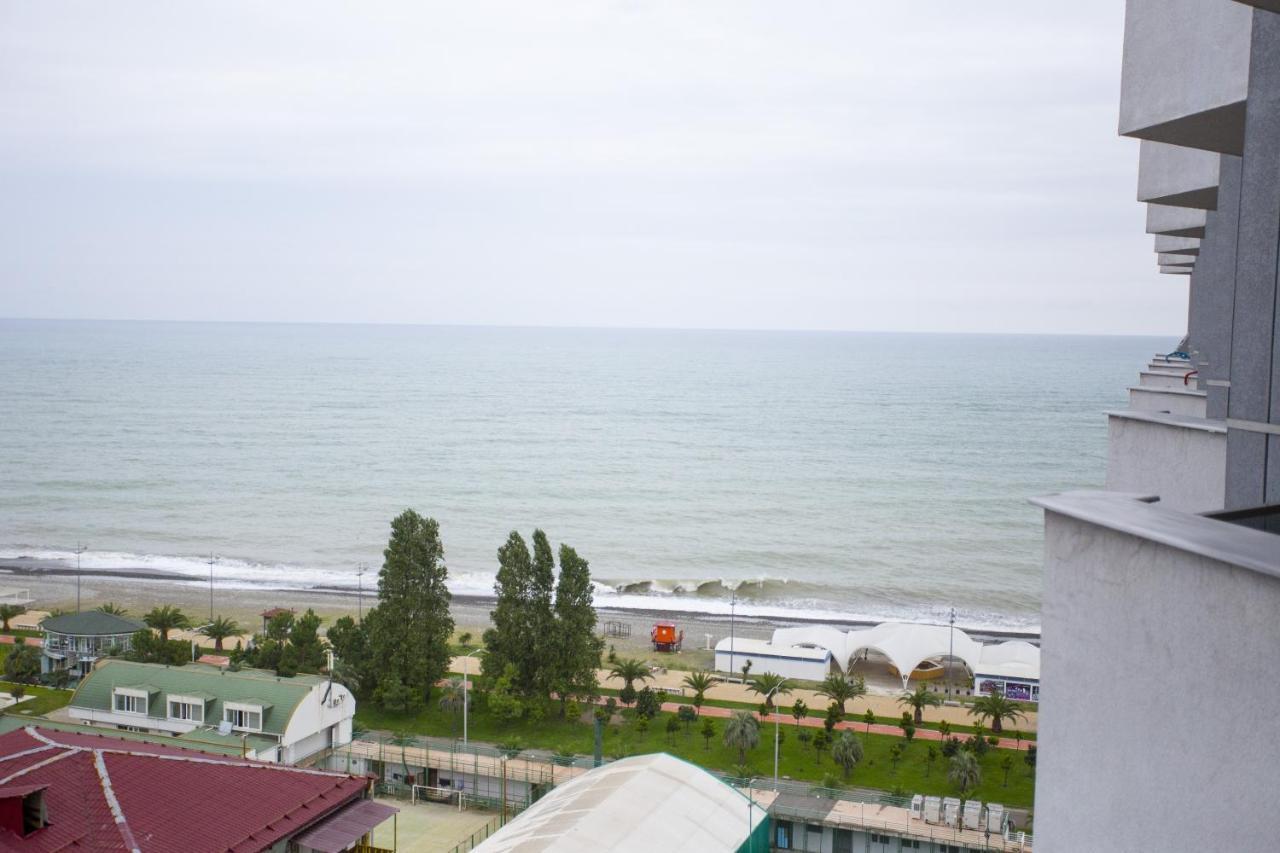 Blue Star Batumi Lejlighedshotel Eksteriør billede