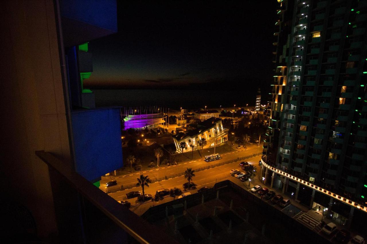 Blue Star Batumi Lejlighedshotel Eksteriør billede